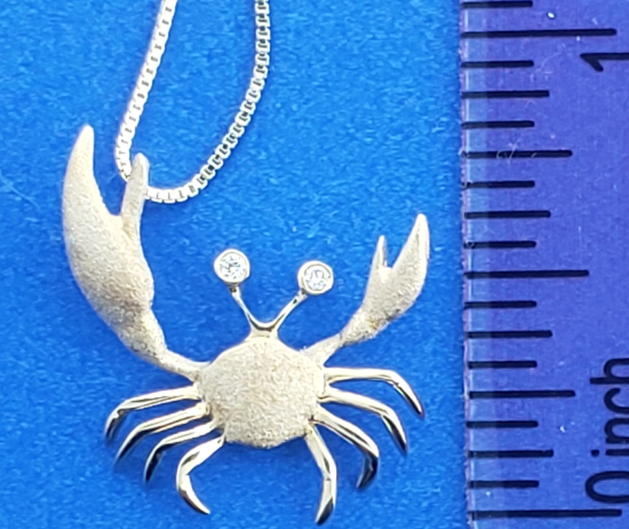 Denny Wong Crab Pendant, 14K Yellow Gold 4 Denny Wong Crab Pendant, 14K Yellow Gold - Image 4