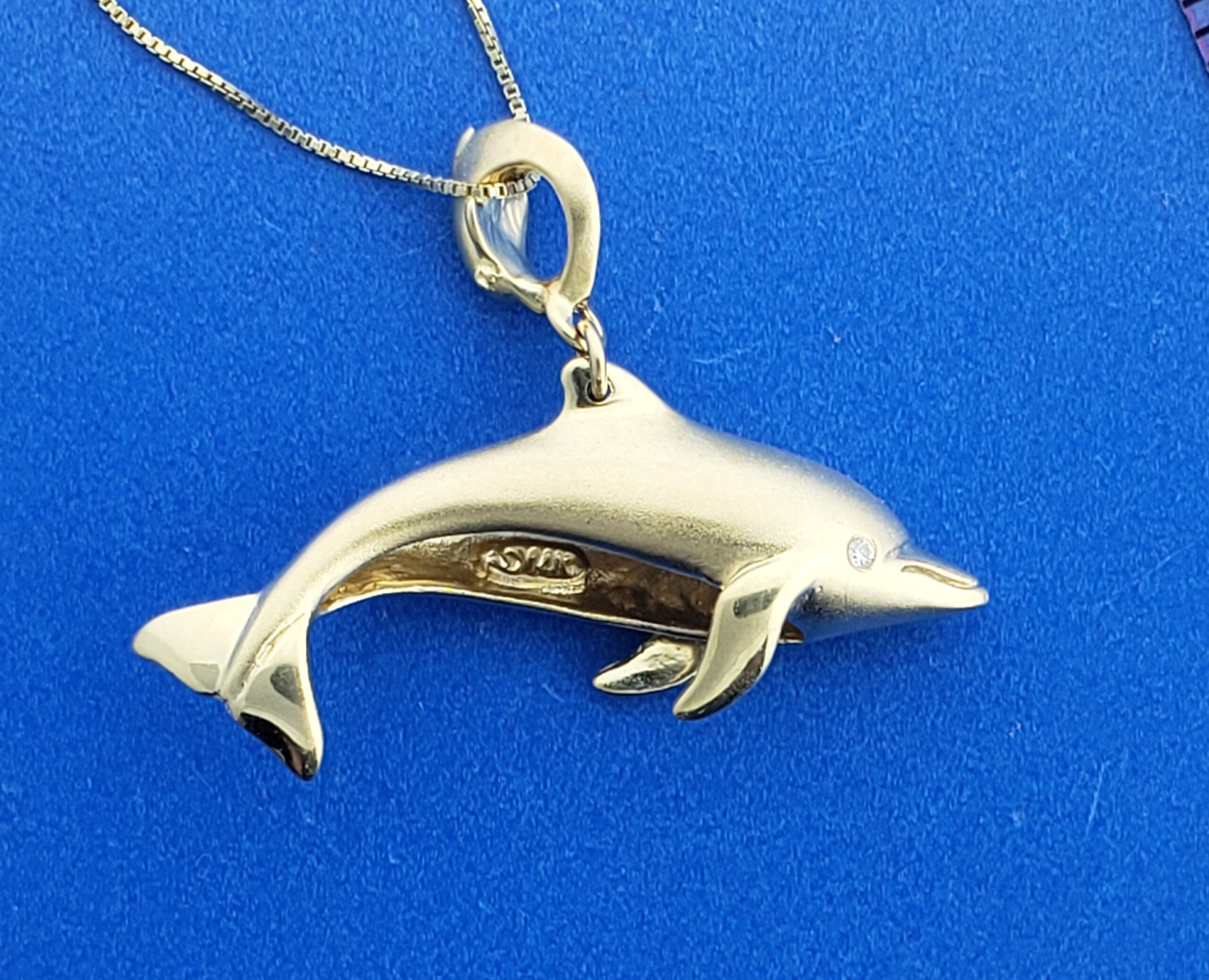 Steven Douglas Dolphin Pendant, 14K Yellow Gold 7 Steven Douglas Dolphin Pendant, 14K Yellow Gold - Image 7