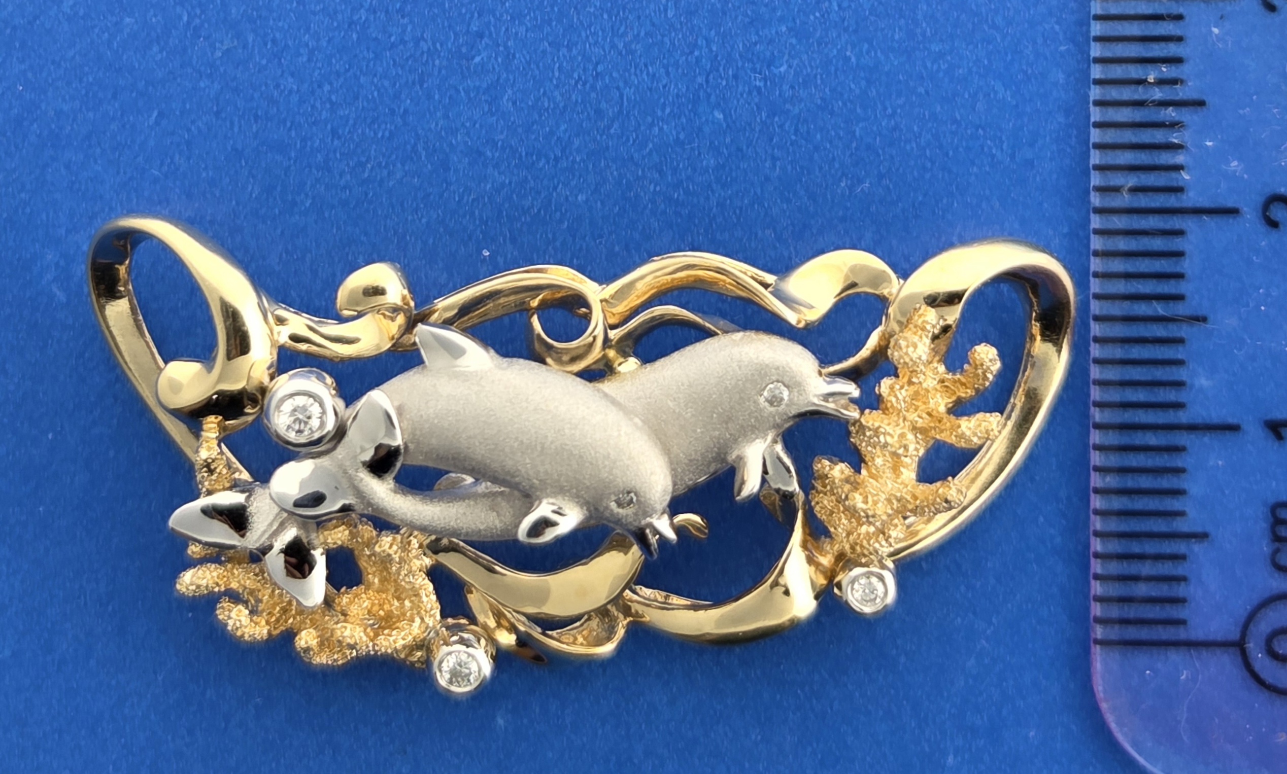 Denny Wong Dolphin & Coral Slide, 14K 2-Tone 4 Denny Wong Dolphin & Coral Slide, 14K 2-Tone - Image 4