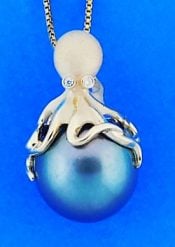 Denny Wong Octopus Pendant With 13mm Tahitian Pearl,14K Yellow Gold