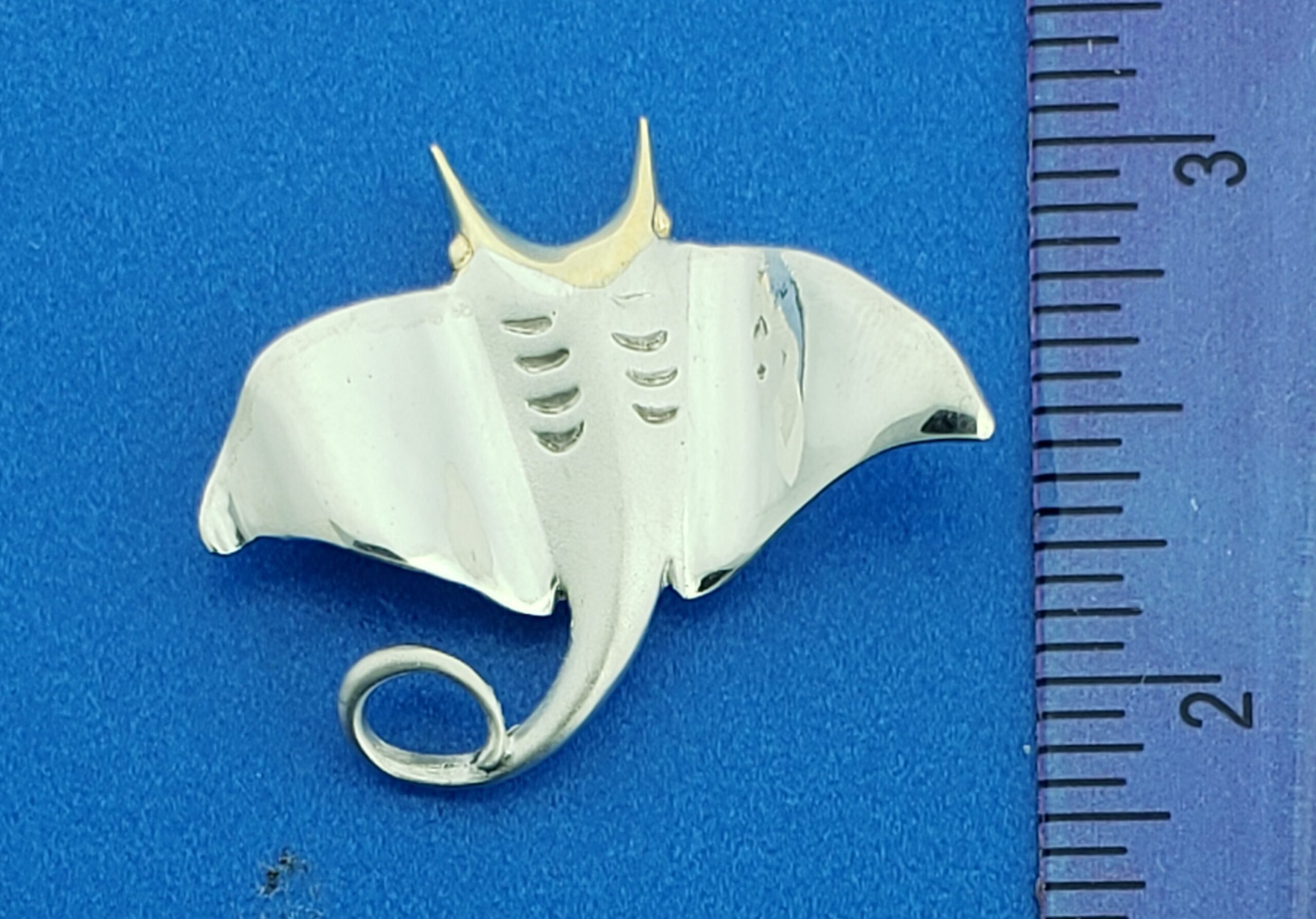 Steven Douglas Manta Ray Necklace, Sterling Silver & 14K 5 Steven Douglas Manta Ray Necklace, Sterling Silver & 14K - Image 5