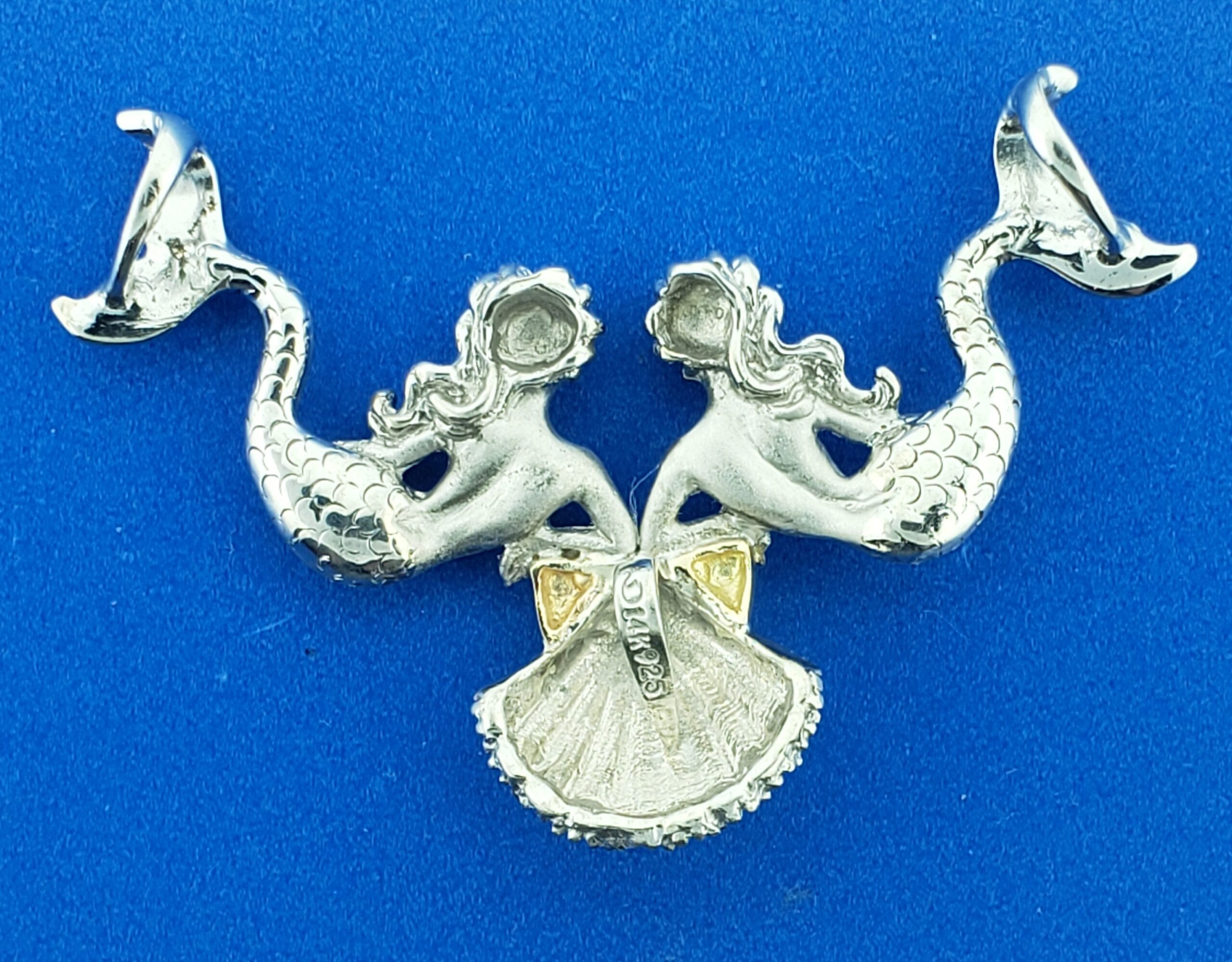 Steven Douglas Mermaid & Scallop Shell Necklace, Sterling Silver/14K 5 Steven Douglas Mermaid & Scallop Shell Necklace, Sterling Silver/14K - Image 5