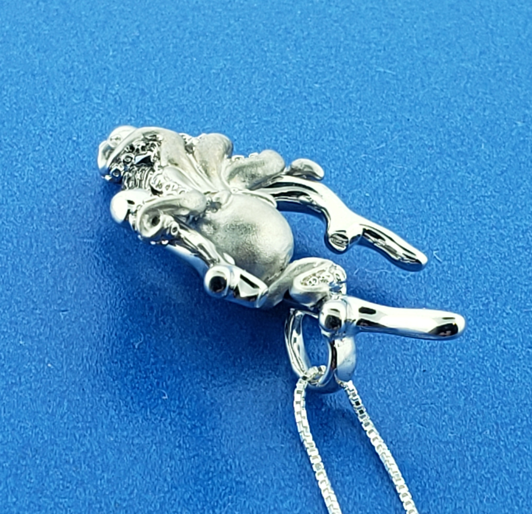 Steven Douglas Octopus & Coral Pendant, Sterling Silver 7 Steven Douglas Octopus & Coral Pendant, Sterling Silver - Image 7