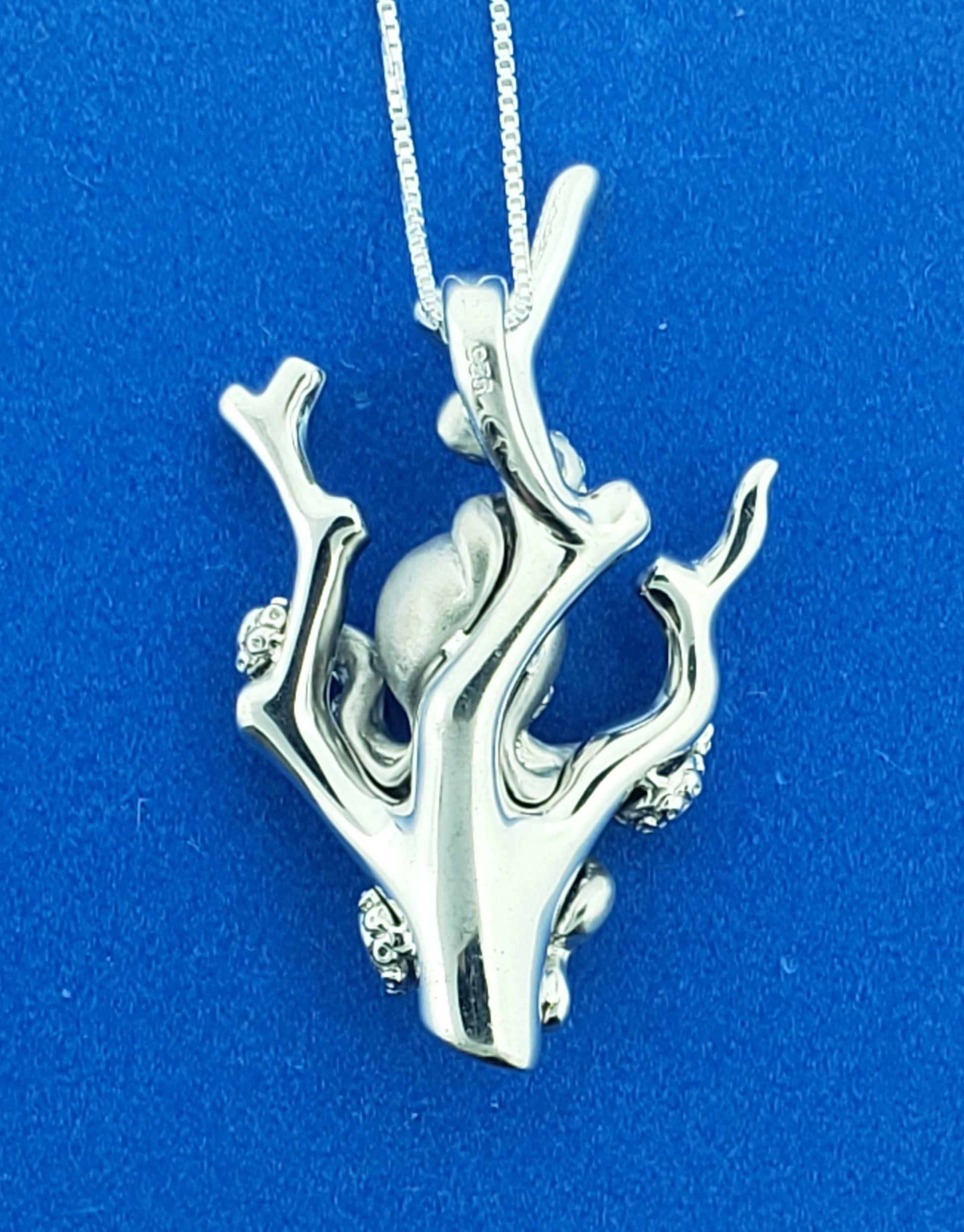 Steven Douglas Octopus & Coral Pendant, Sterling Silver 6 Steven Douglas Octopus & Coral Pendant, Sterling Silver - Image 6