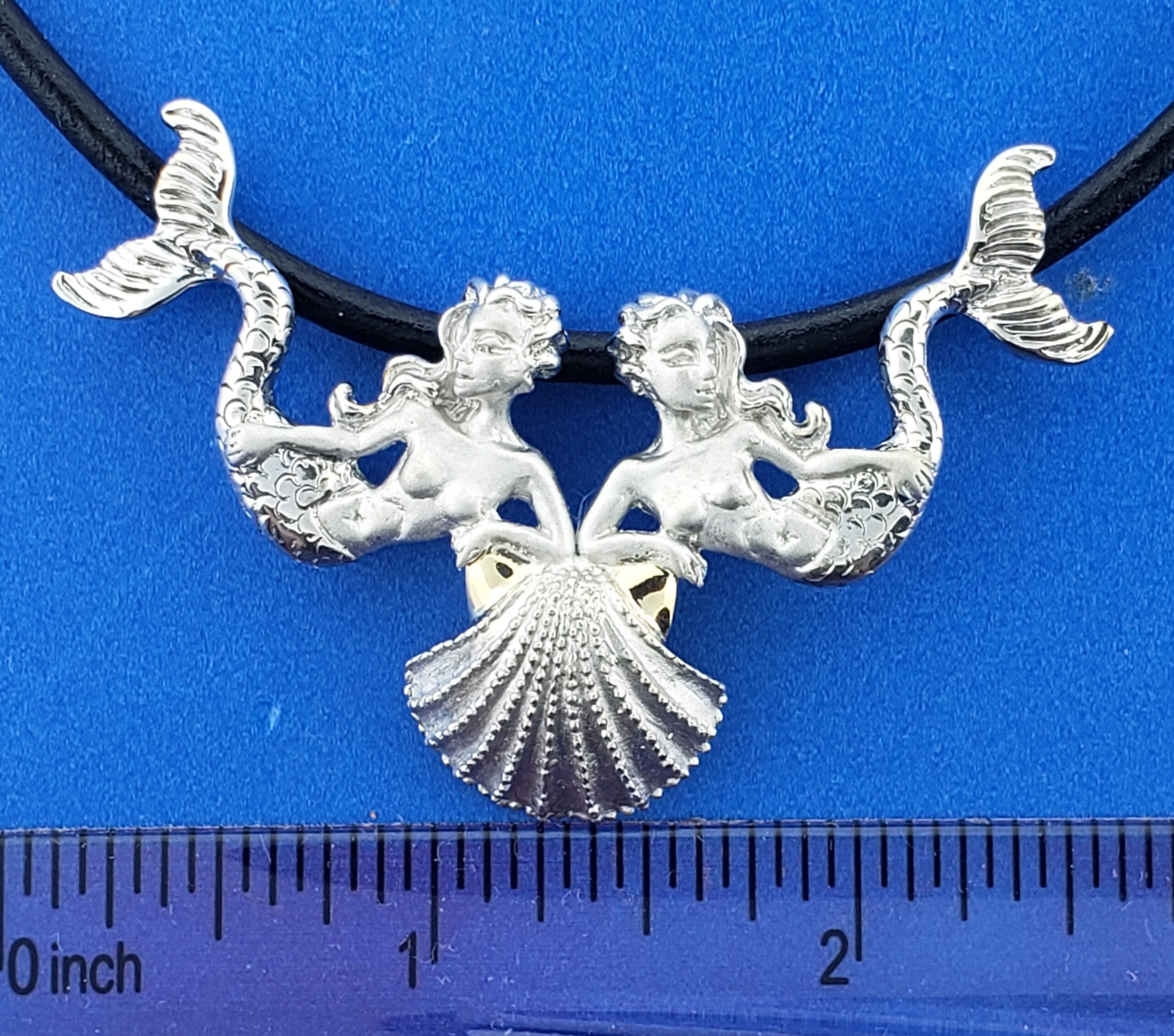 Steven Douglas Mermaid & Scallop Shell Necklace, Sterling Silver/14K 3 Steven Douglas Mermaid & Scallop Shell Necklace, Sterling Silver/14K - Image 3