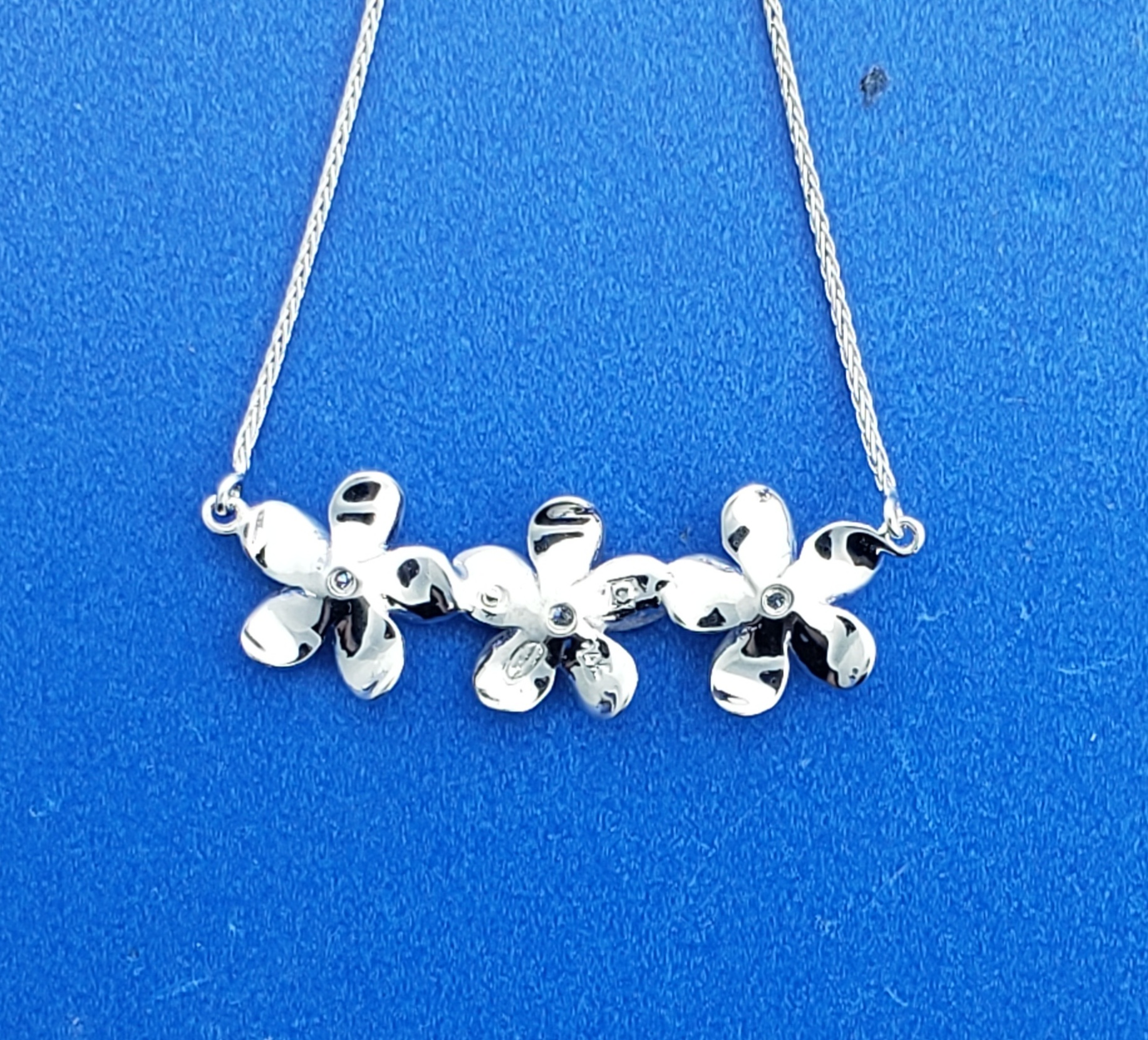 Denny Wong Plumeria Necklace, 14K White Gold 6 Denny Wong Plumeria Necklace, 14K White Gold - Image 6