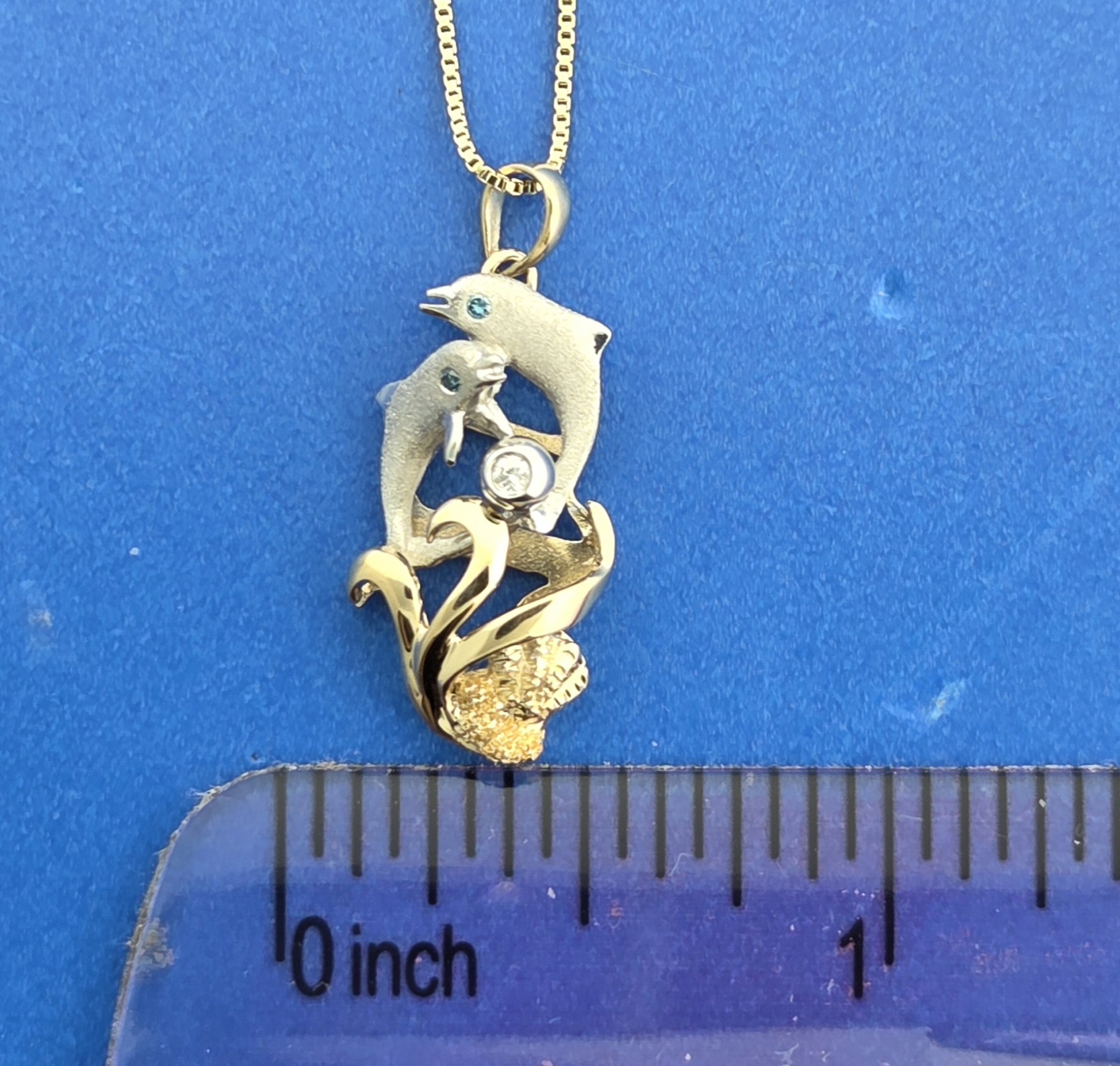 Denny Wong Dancing Dolphins Pendant, 14K 2-Tone 4 Denny Wong Dancing Dolphins Pendant, 14K 2-Tone - Image 4