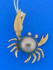 denny wong crab pendant 14k & tahitian pearl