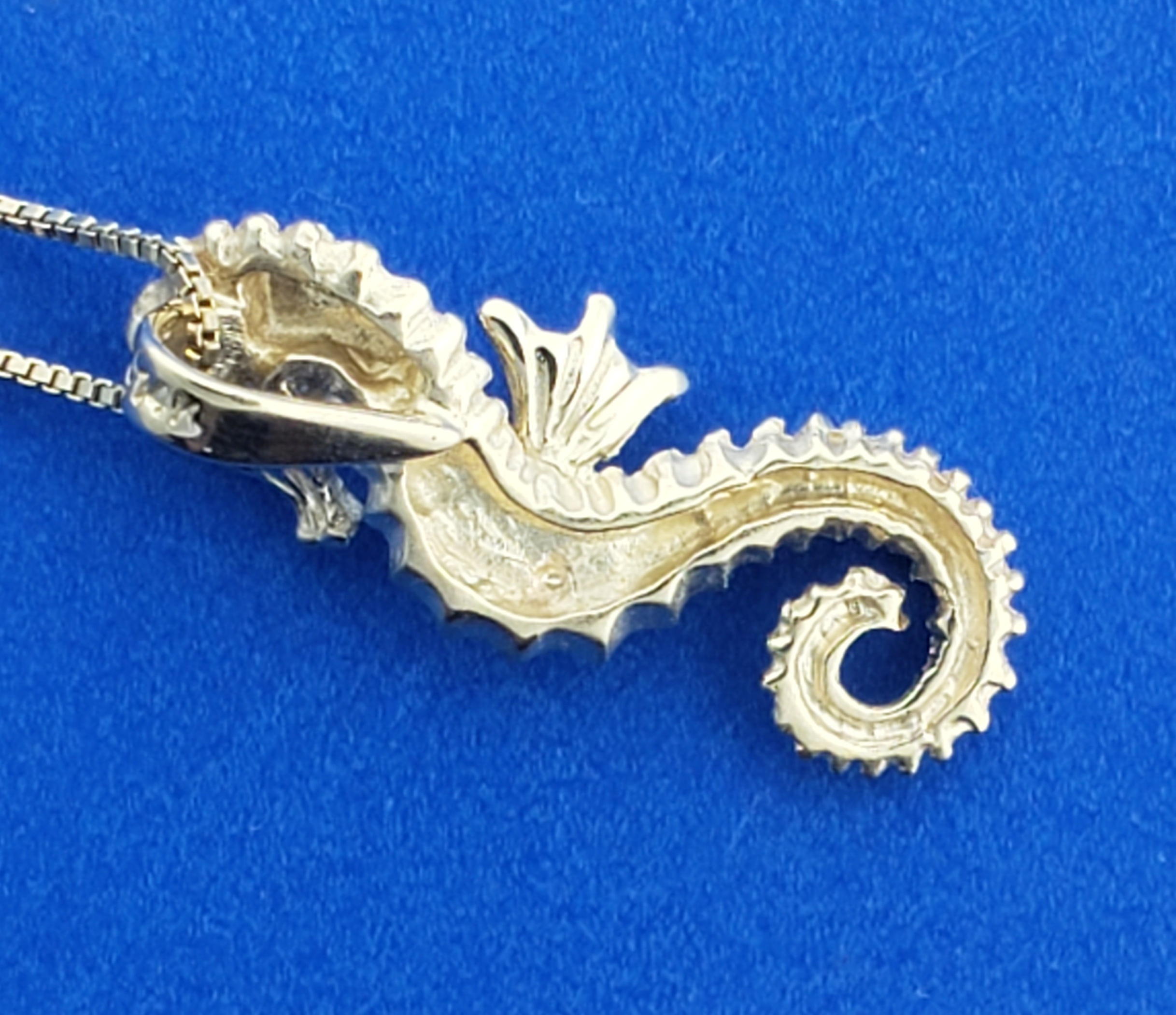 Steven Douglas Seahorse Pendant, 14K 5 Steven Douglas Seahorse Pendant, 14K - Image 5