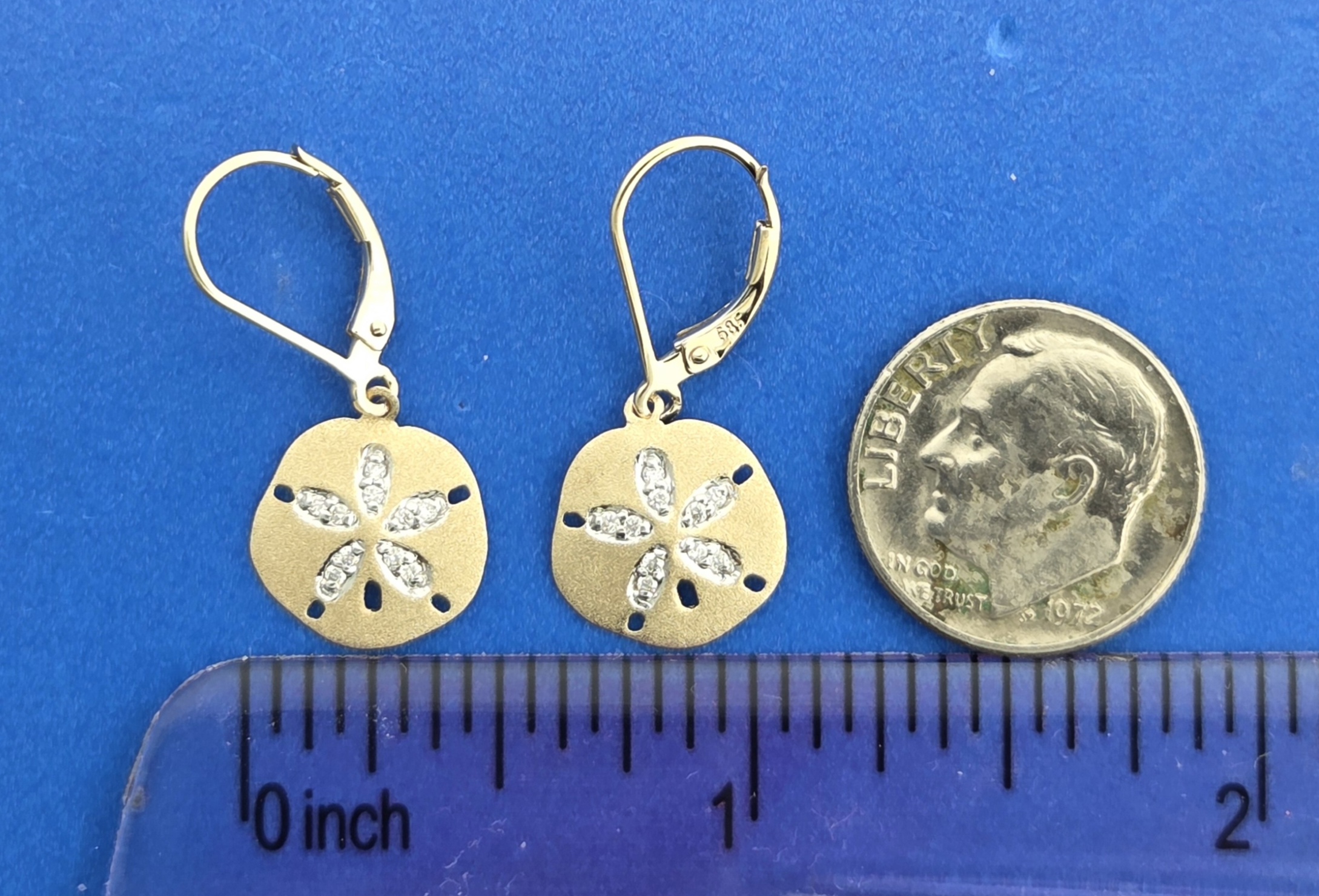 Denny Wong Sand Dollar Lever Back Earrings, 14K Yellow Gold 5 Denny Wong Sand Dollar Lever Back Earrings, 14K Yellow Gold - Image 5