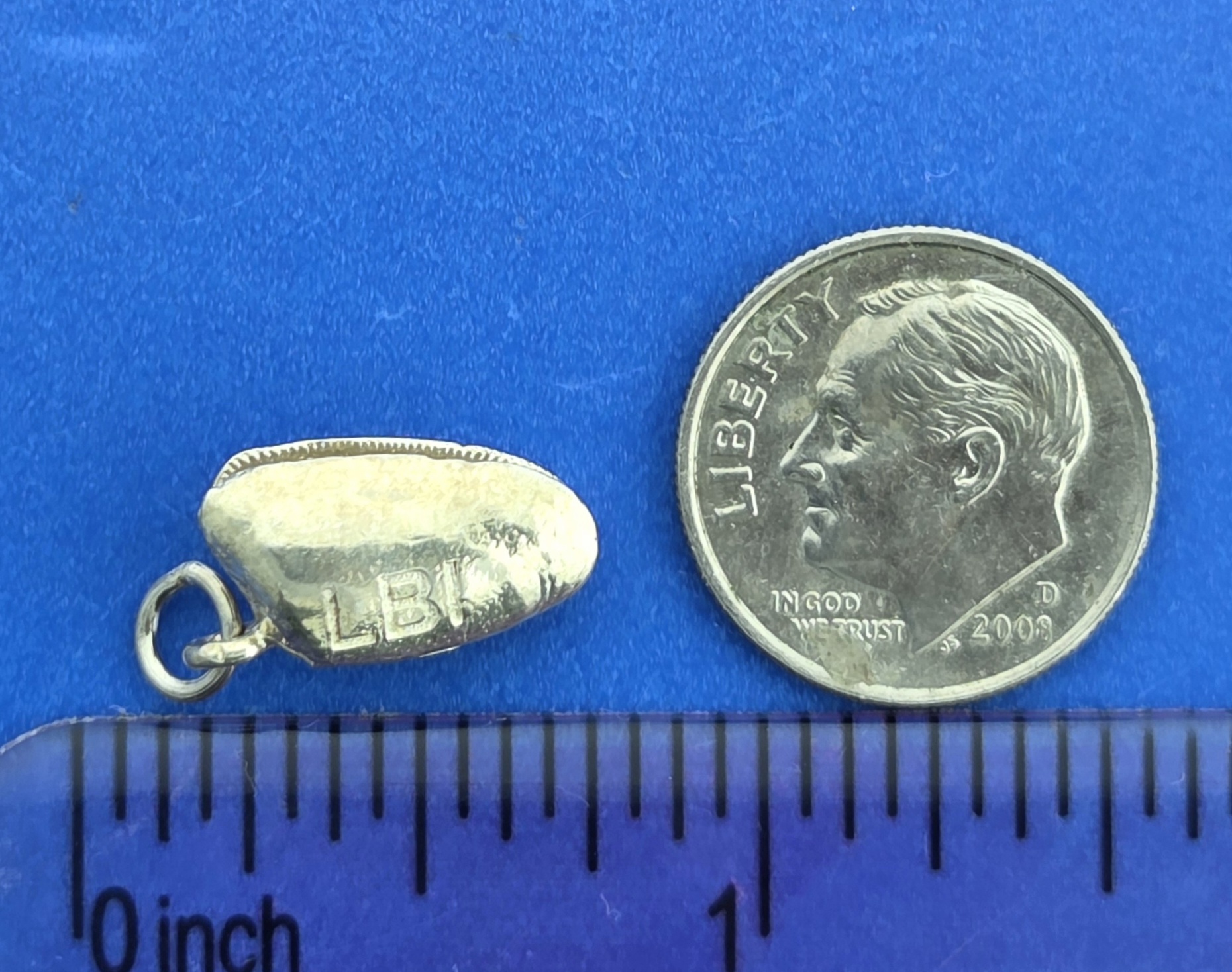 LBI Clam Charm/Pendant, Sterling Silver 2 LBI Clam Charm/Pendant, Sterling Silver - Image 2