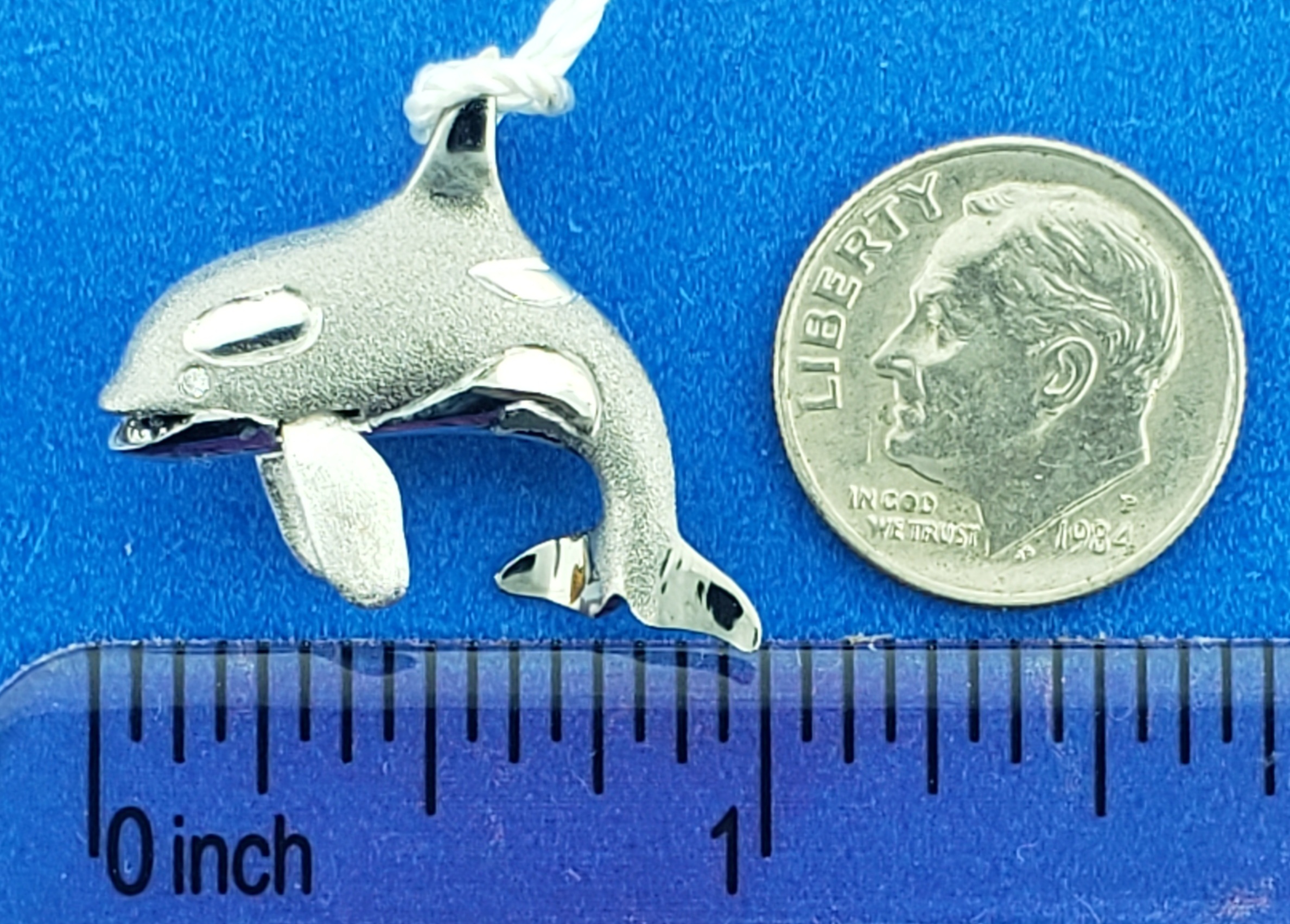 Denny Wong Orca Pendant, Precious Silver 2-Tone 3 Denny Wong Orca Pendant, Precious Silver 2-Tone - Image 3