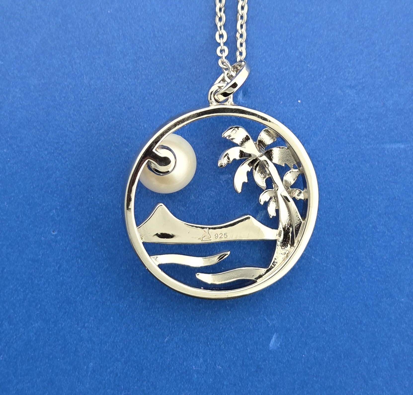 Alamea Diamond Head Palm Tree Pendant, Sterling Silver & Pearl 4 Alamea Diamond Head Palm Tree Pendant, Sterling Silver & Pearl - Image 4