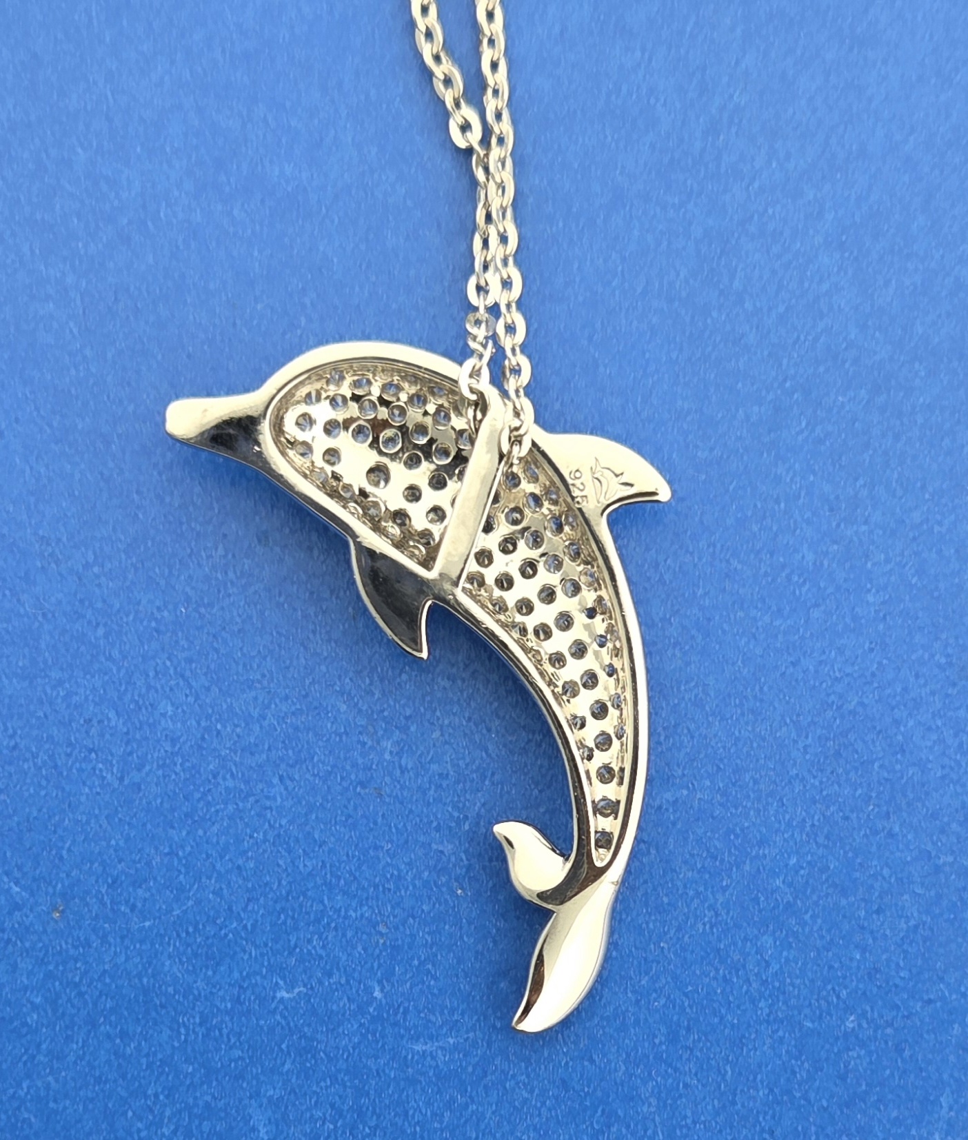 Alamea Dolphin Pendant, Sterling Silver 5 Alamea Dolphin Pendant, Sterling Silver - Image 5