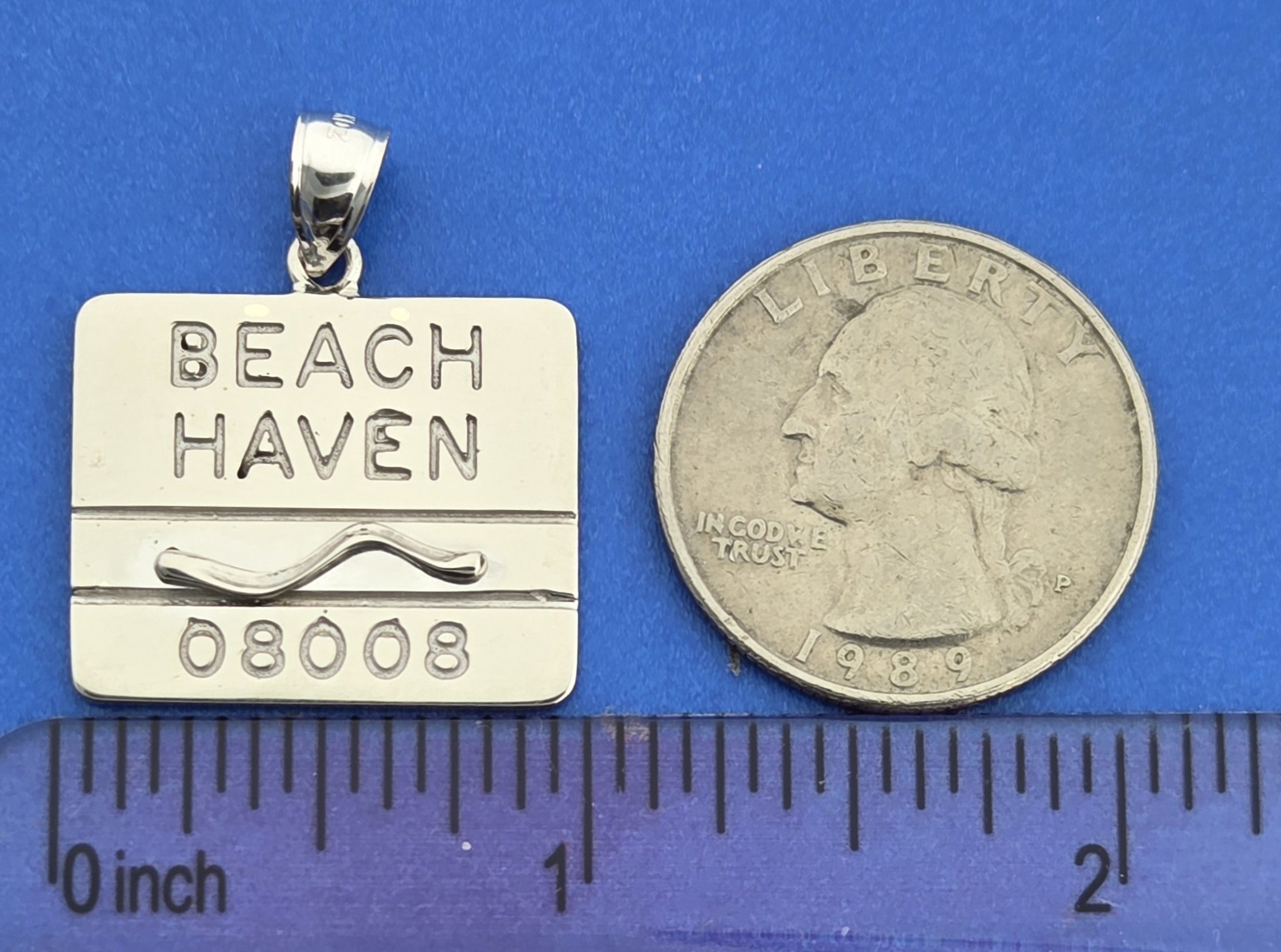 Beach Haven Beach Badge Pendant, 14K White Gold 2 Beach Haven Beach Badge Pendant, 14K White Gold - Image 2