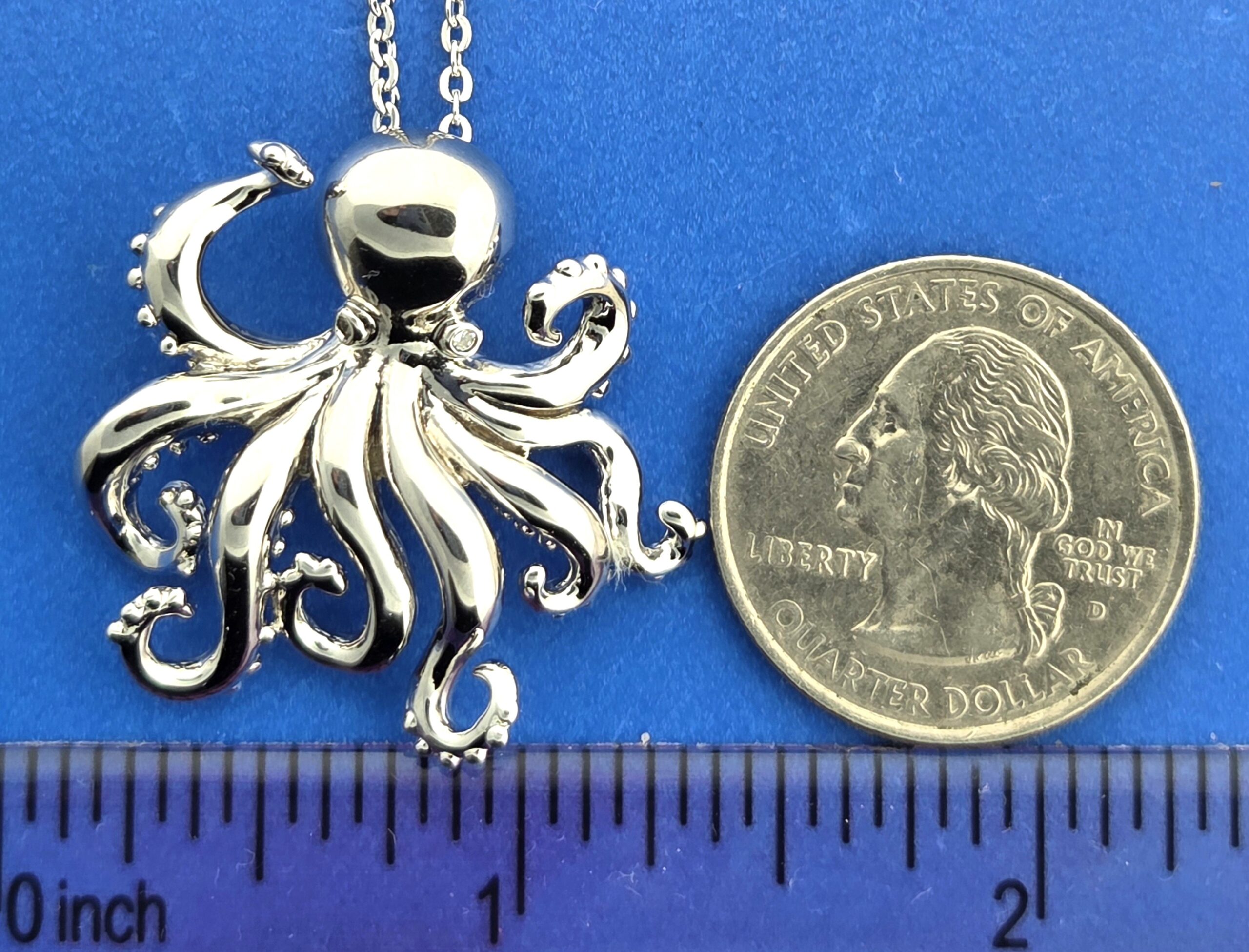 Alamea Octopus Pendant, Sterling Silver 4 Alamea Octopus Pendant, Sterling Silver - Image 4