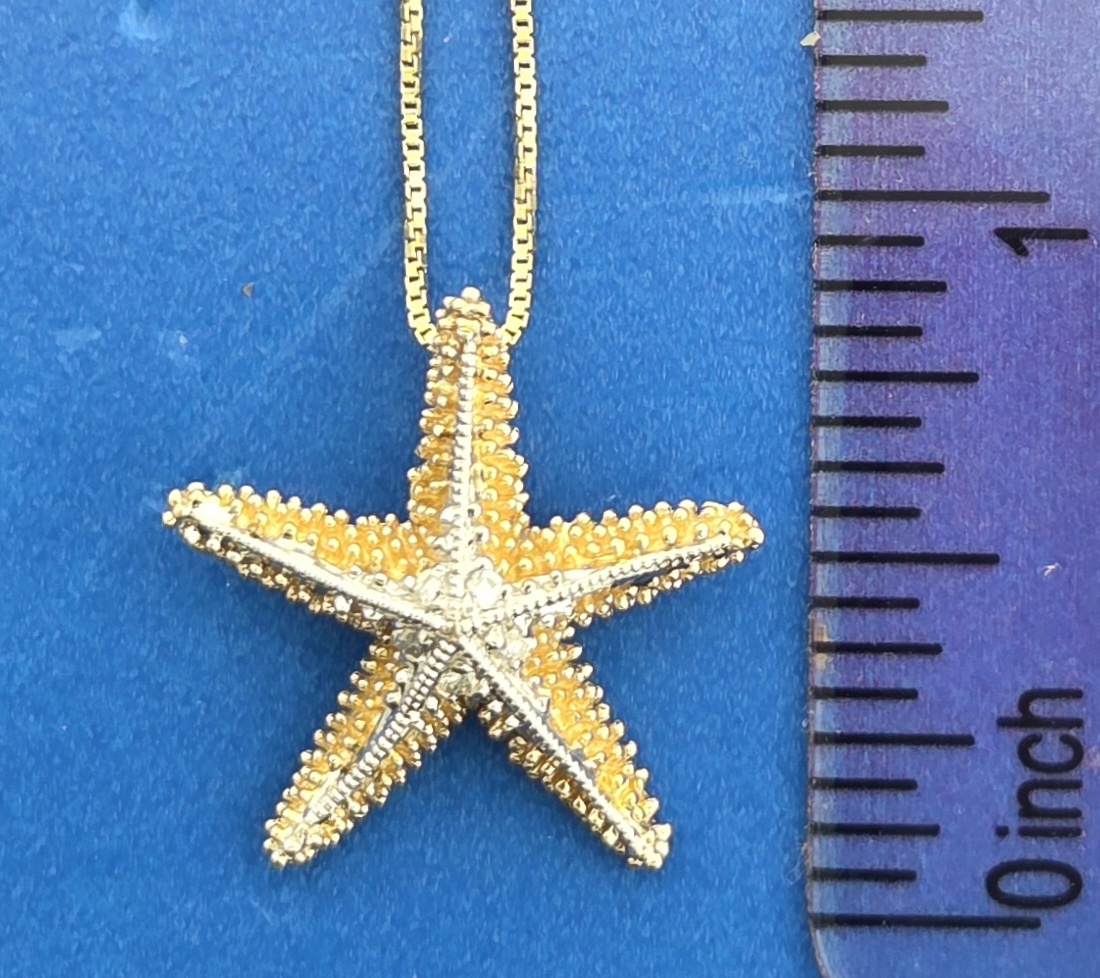 Denny Wong Starfish Pendant, 14K 2-Tone 4 Denny Wong Starfish Pendant, 14K 2-Tone - Image 4