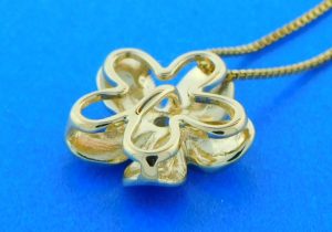 denny wong plumeria pendant