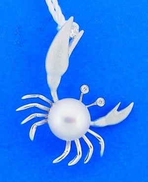 denny wong 14k crab pendant