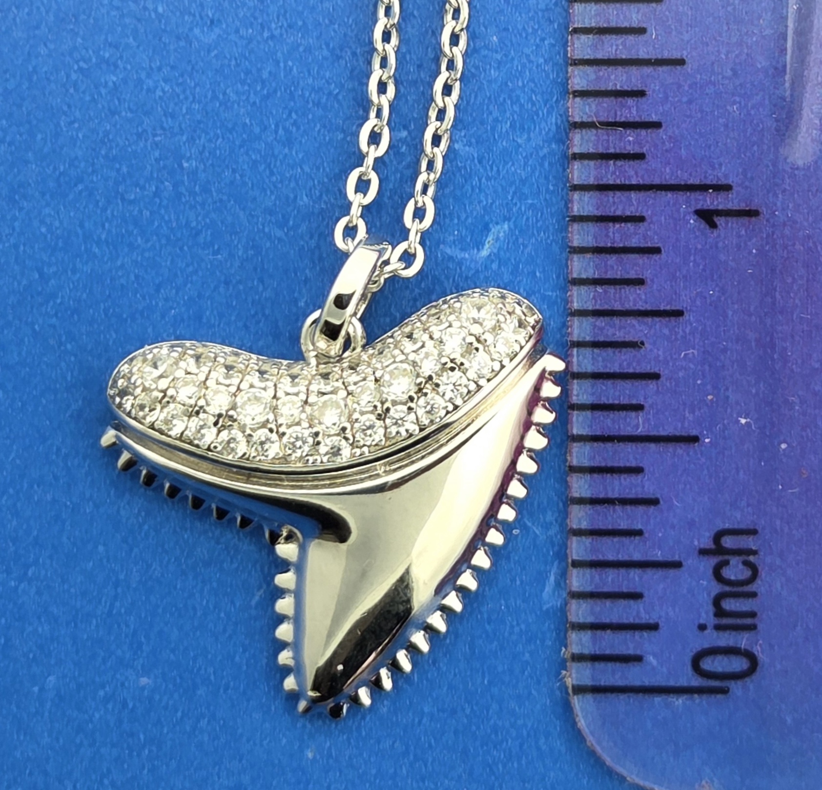 Alamea Shark Tooth Pendant, Sterling Silver 4 Alamea Shark Tooth Pendant, Sterling Silver - Image 4
