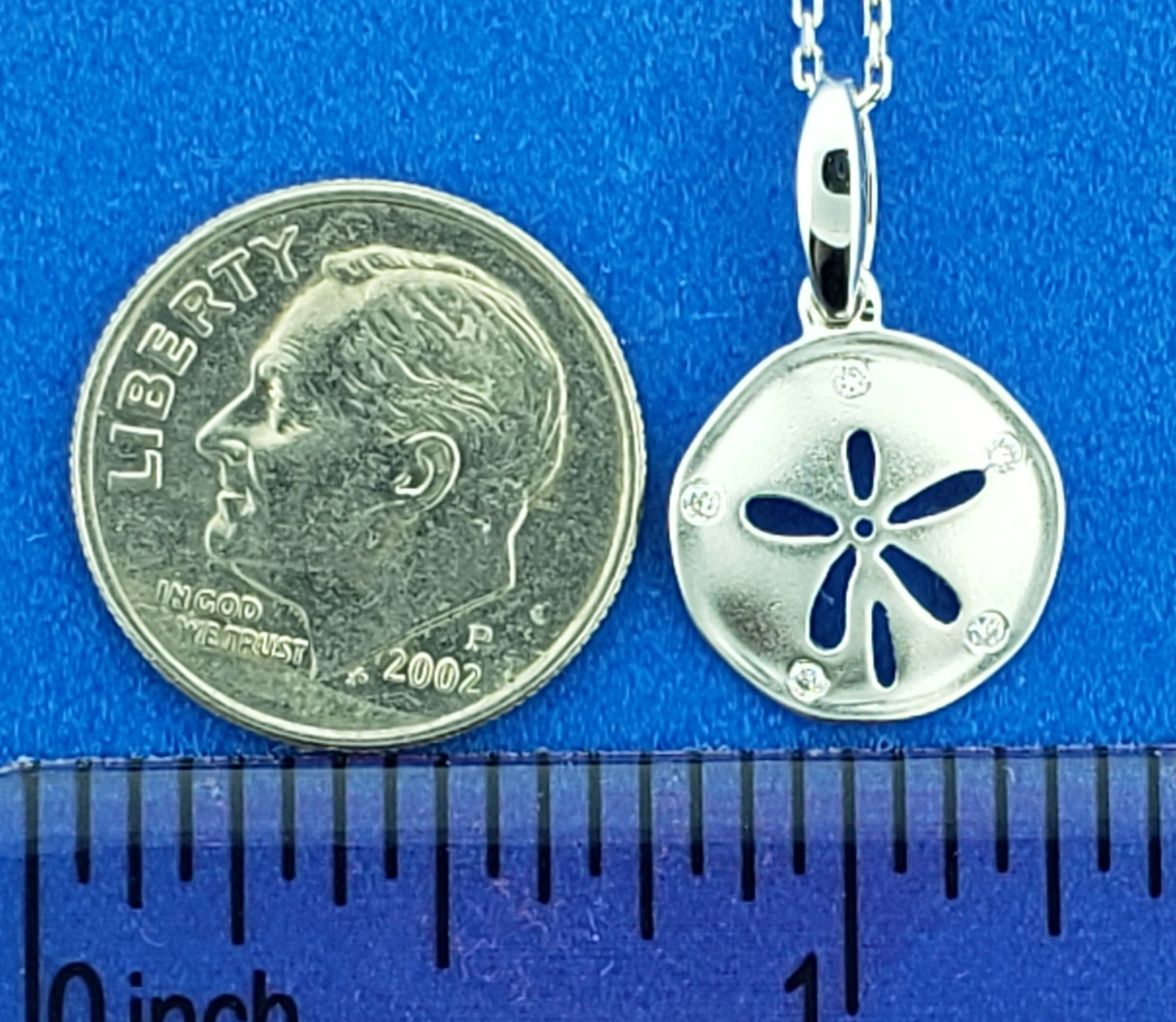 Alamea Sand Dollar Diamond Pendant, 14k White Gold 3 Alamea Sand Dollar Diamond Pendant, 14k White Gold - Image 3