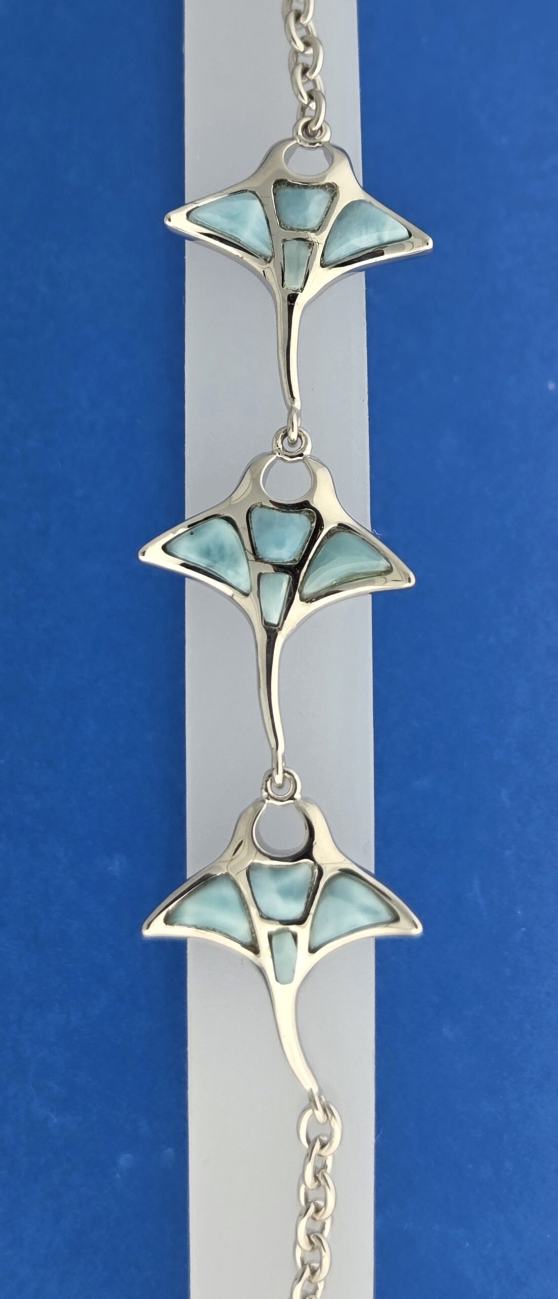Alamea Manta Ray Larimar Bracelet, Sterling Silver 5 Alamea Manta Ray Larimar Bracelet, Sterling Silver - Image 5