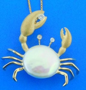 denny wong crab pearl pendant