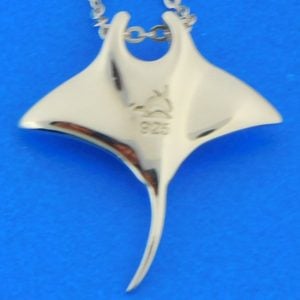 alamea manta ray larimar pendant sterling