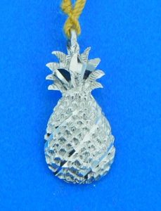 pineapple pendant 14k white