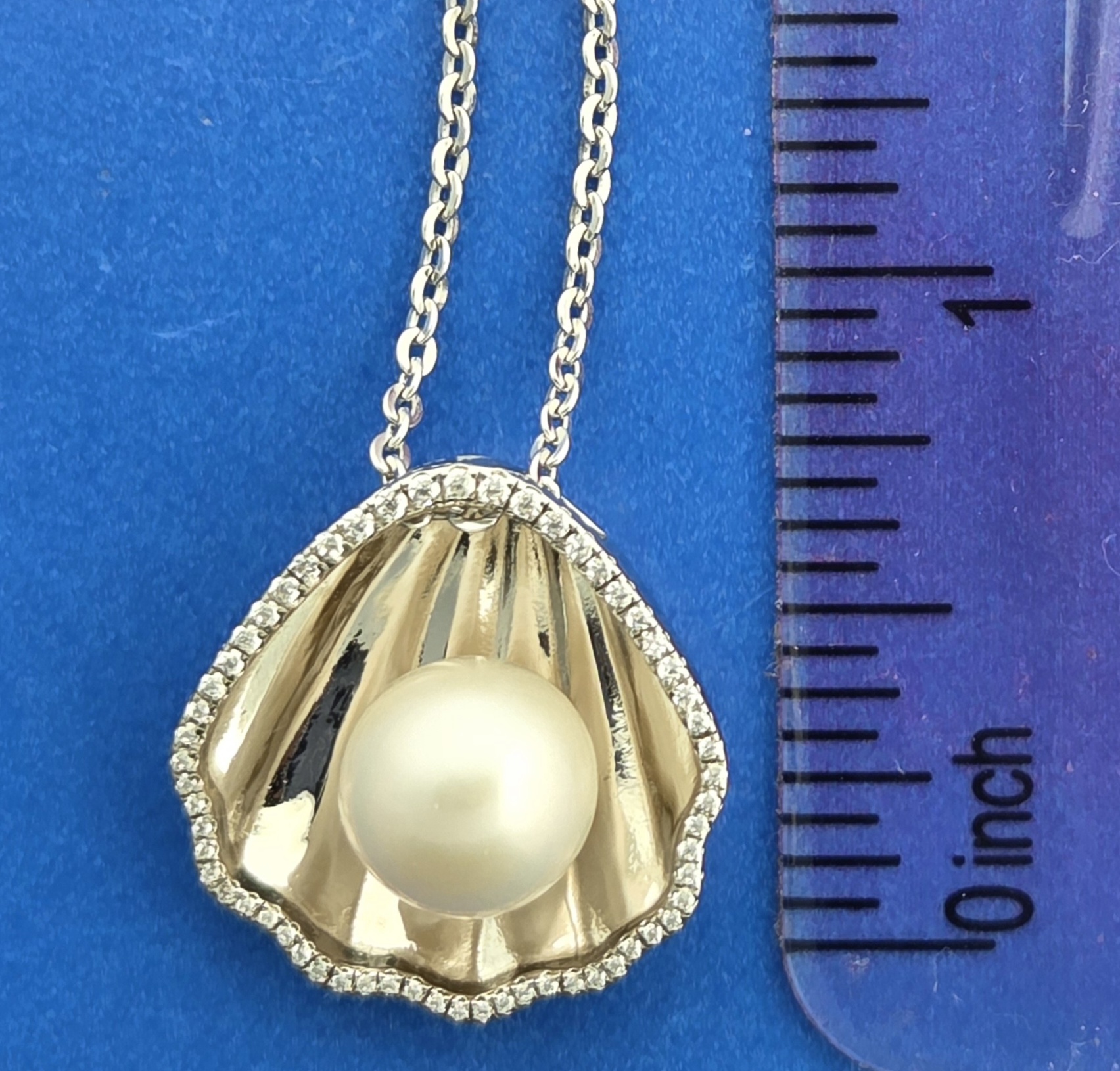 Alamea Sunrise Scallop Shell Pendant, Sterling Silver 6 Alamea Sunrise Scallop Shell Pendant, Sterling Silver - Image 6