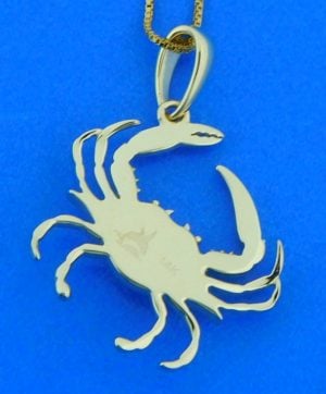 Alamea Blue Crab Pendant, 14K Yellow Gold & Larimar