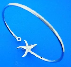 sterling silver starfish bangle bracelet