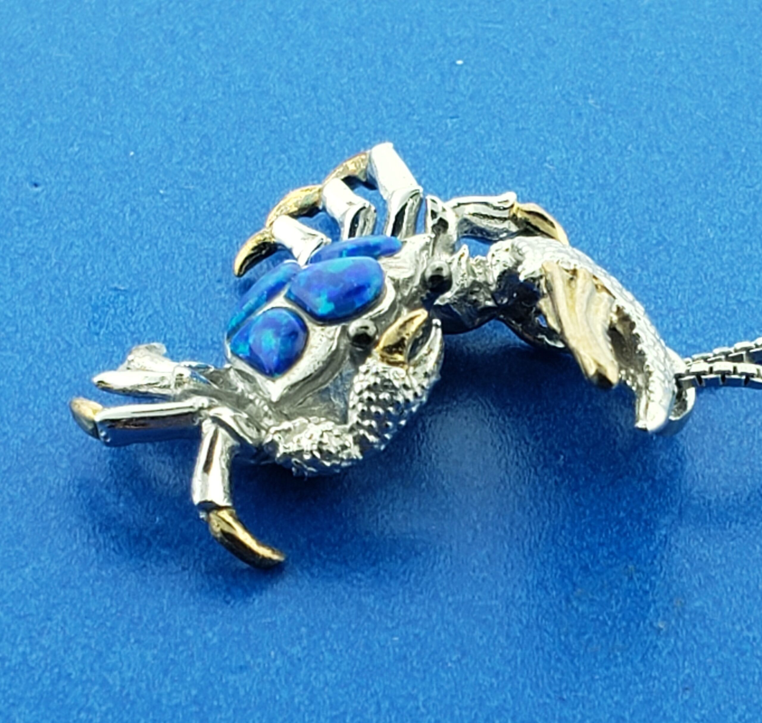 Kovel Blue Crab Pendant, Sterling Silver 7 Kovel Blue Crab Pendant, Sterling Silver - Image 7