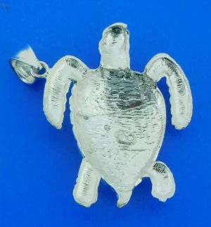 diamond cut sea turtle pendant