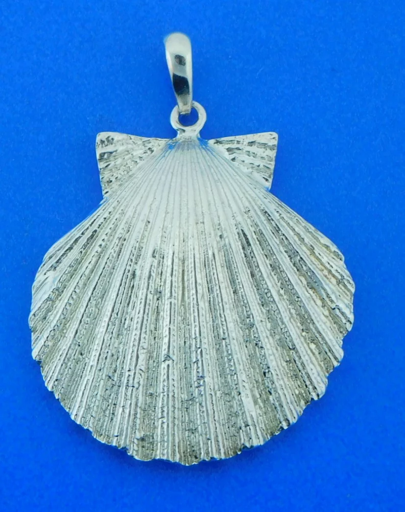 Scallop Shell Pendant, Sterling Silver 1 sterling silver scallop shell pendant