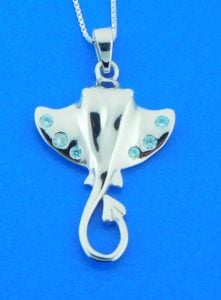 sterling silver manta ray pendant