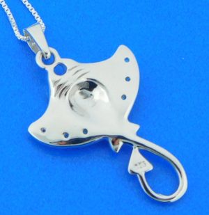 sterling silver manta ray pendant