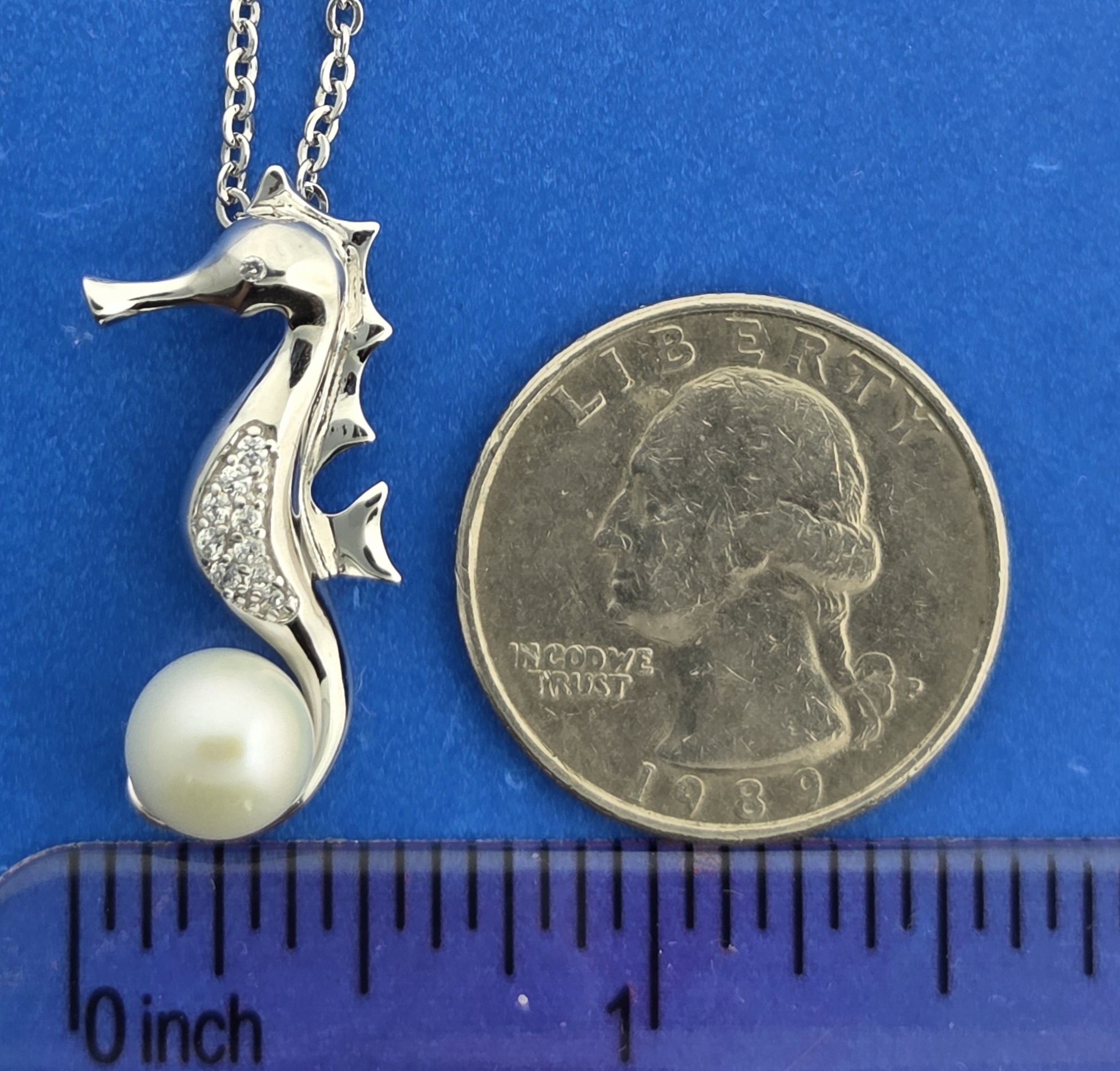 Alamea Seahorse Pearl Pendant, Sterling Silver 5 Alamea Seahorse Pearl Pendant, Sterling Silver - Image 5