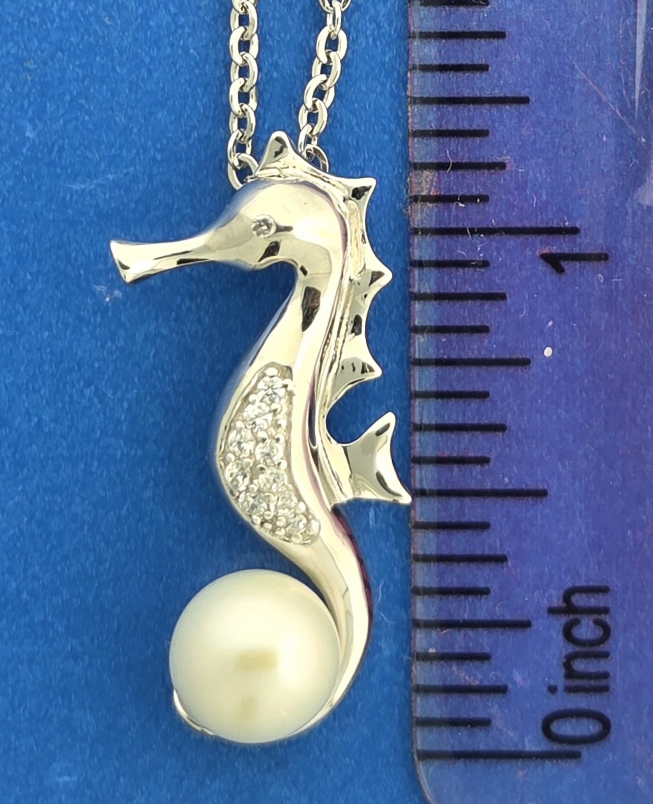 Alamea Seahorse Pearl Pendant, Sterling Silver 6 Alamea Seahorse Pearl Pendant, Sterling Silver - Image 6