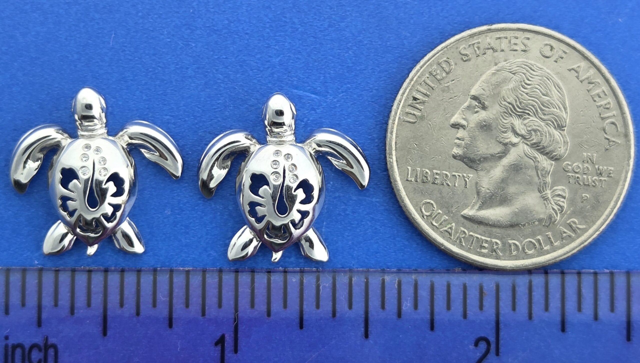 Alamea Honu Sea Turtle Post Earrings, Sterling Silver 4 Alamea Honu Sea Turtle Post Earrings, Sterling Silver - Image 4