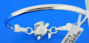 alamea sea turtle hook bangle bracelet