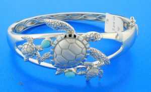 sterling silver alamea turtle bracelet