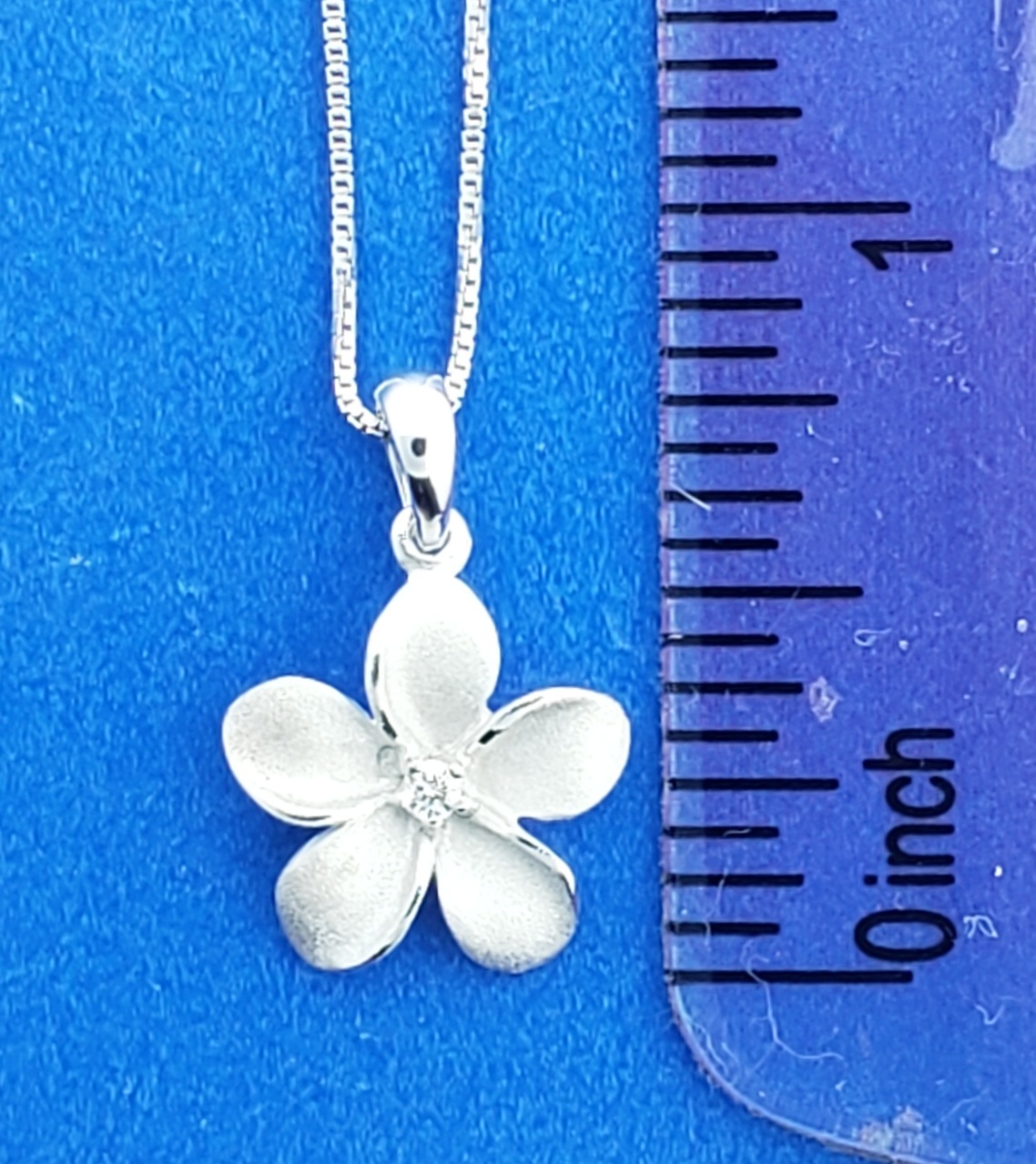 Denny Wong Plumeria Pendant, 14K White Gold 6 Denny Wong Plumeria Pendant, 14K White Gold - Image 6