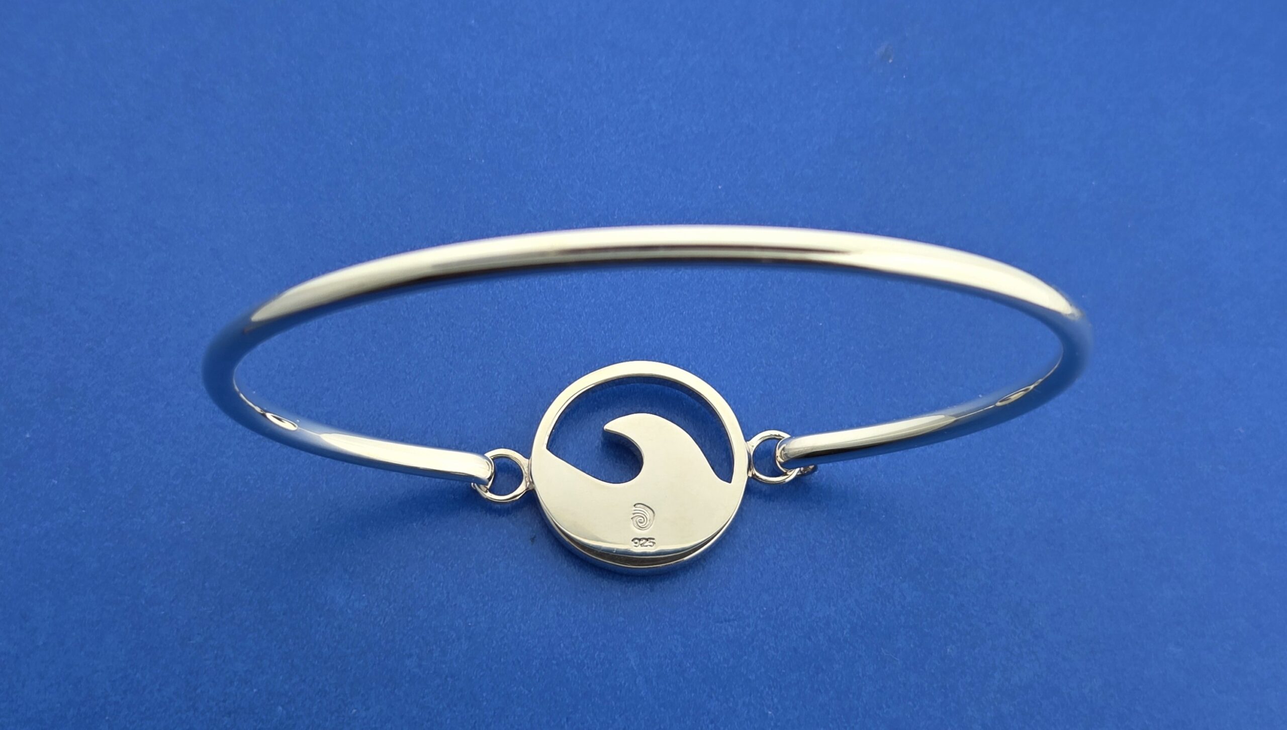 Dune Jewelry Wave Bracelet, Sterling Silver & Long Beach Island Sand 2 Dune Jewelry Wave Bracelet, Sterling Silver & Long Beach Island Sand - Image 2