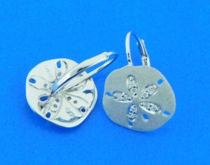 denny wong sand dollar diamond earrings