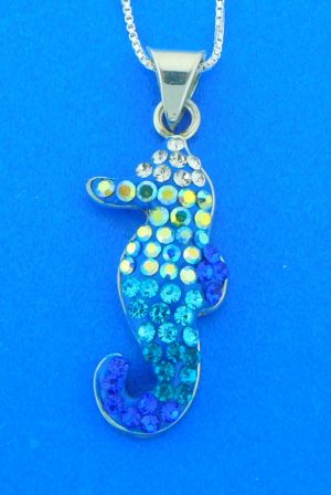 sterling silver seahorse pendant