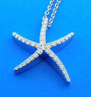 14k white gold diamond starfish pendant