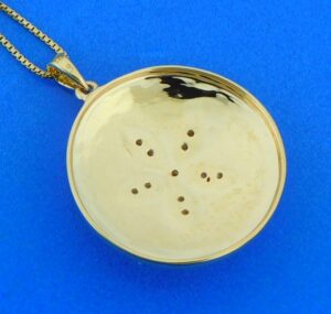 14k diamond sand dollar pendant