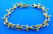 14k yellow gold shackle bracelet