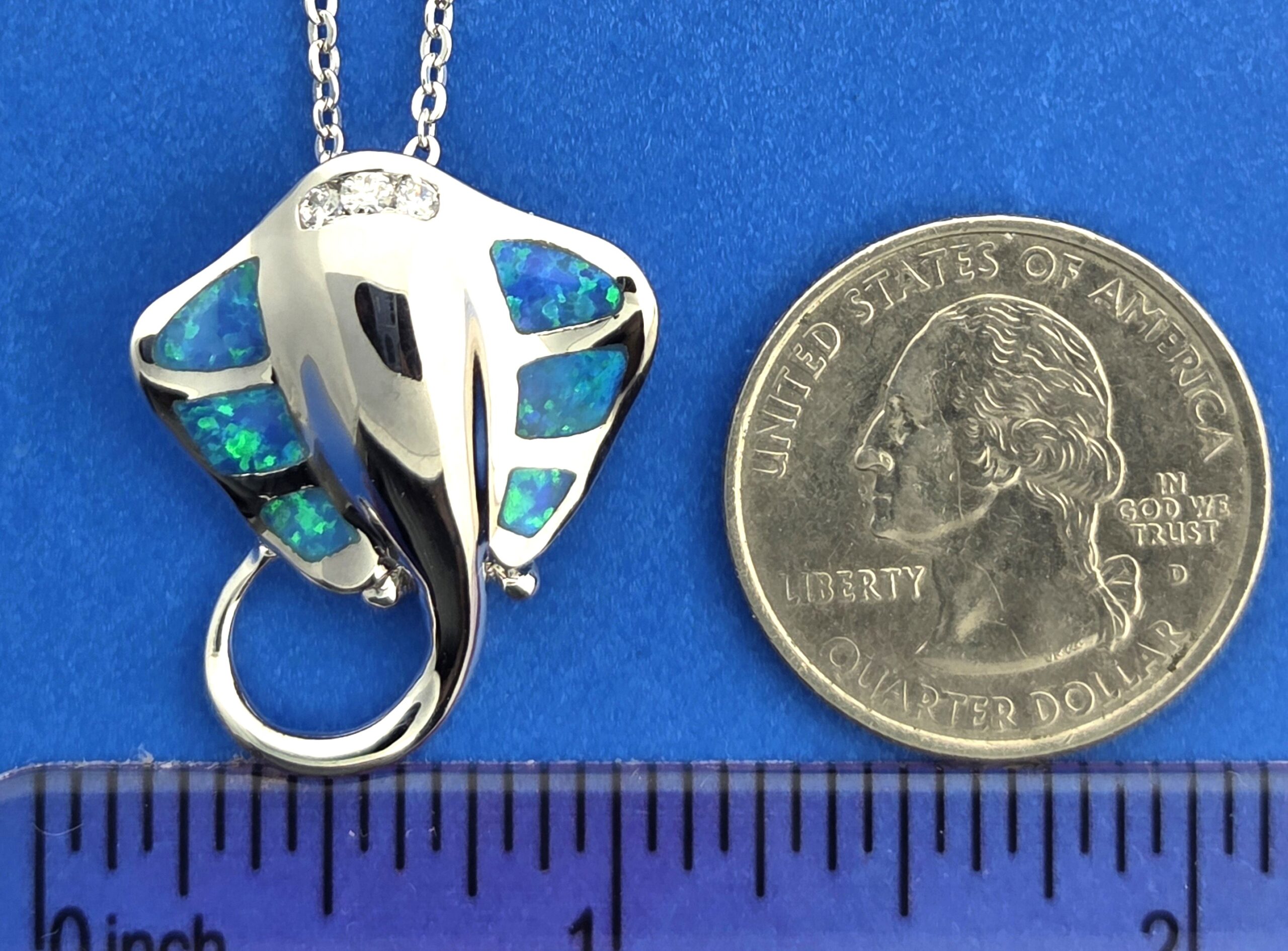 Alamea Manta Ray Pendant, Sterling Silver & Opal 6 Alamea Manta Ray Pendant, Sterling Silver & Opal - Image 6